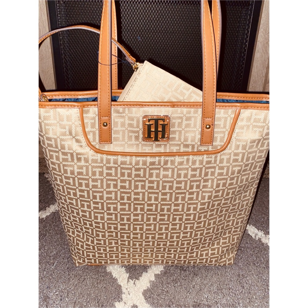 🌈 TOMMY HILFIGER Tote Bag!